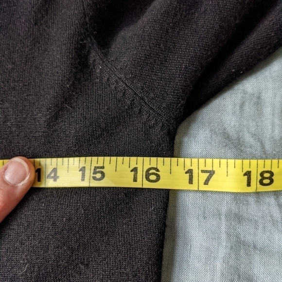 VINTAGE Black Mock Neck Square Line Sequin Sweater S - Picture 8 of 9